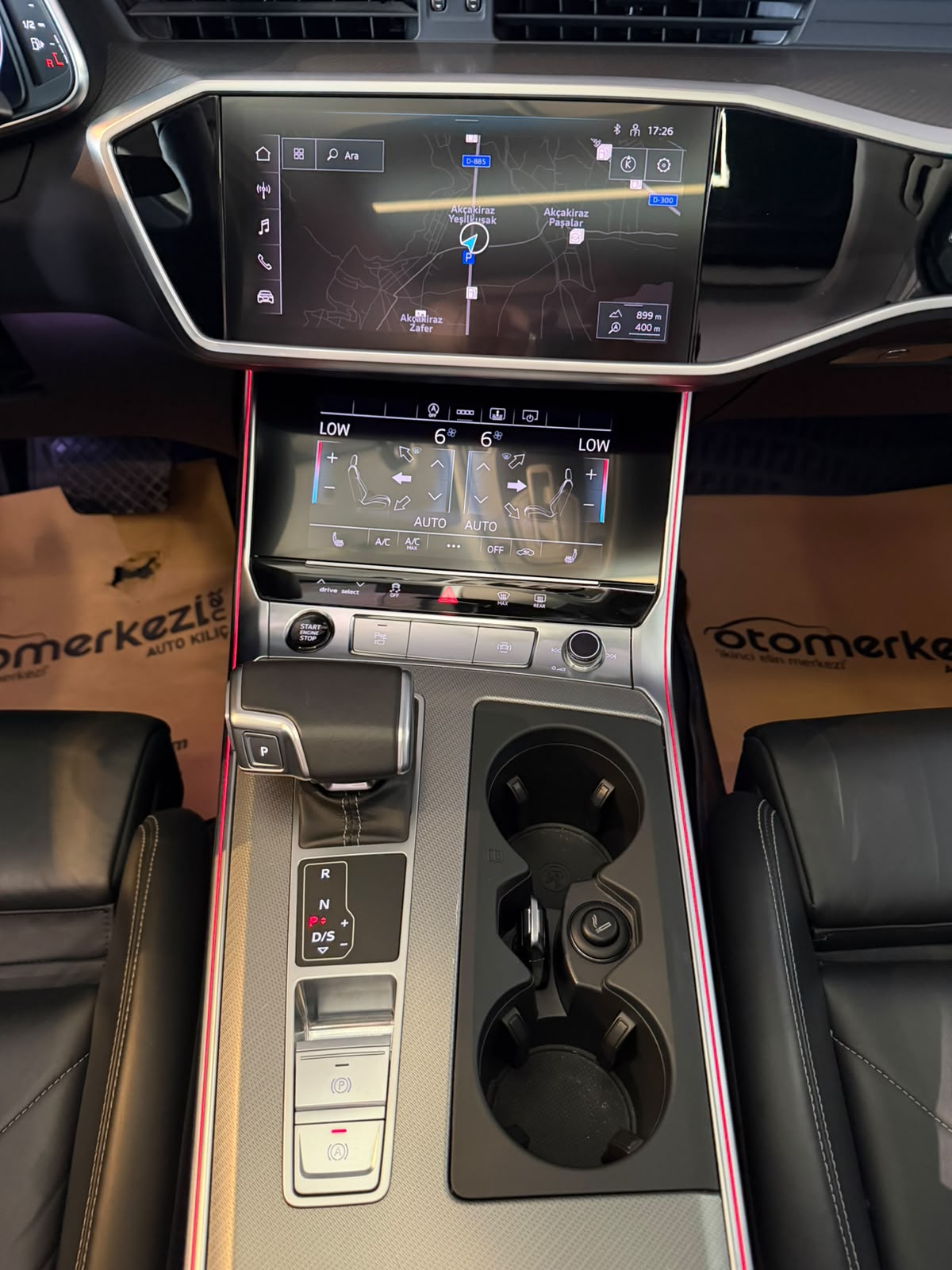 AUDI A6 8
